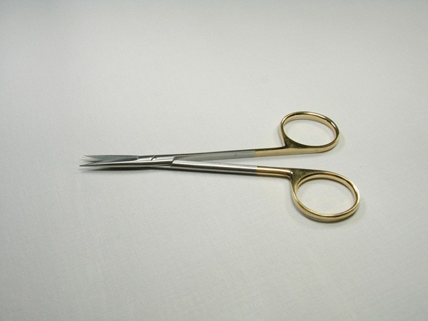 Tesoura iris reta ponta fina 11 cm com faceta
