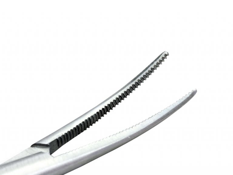 Pinça Crile Curva 14cm • Harte Instrumentos Cirúrgicos
